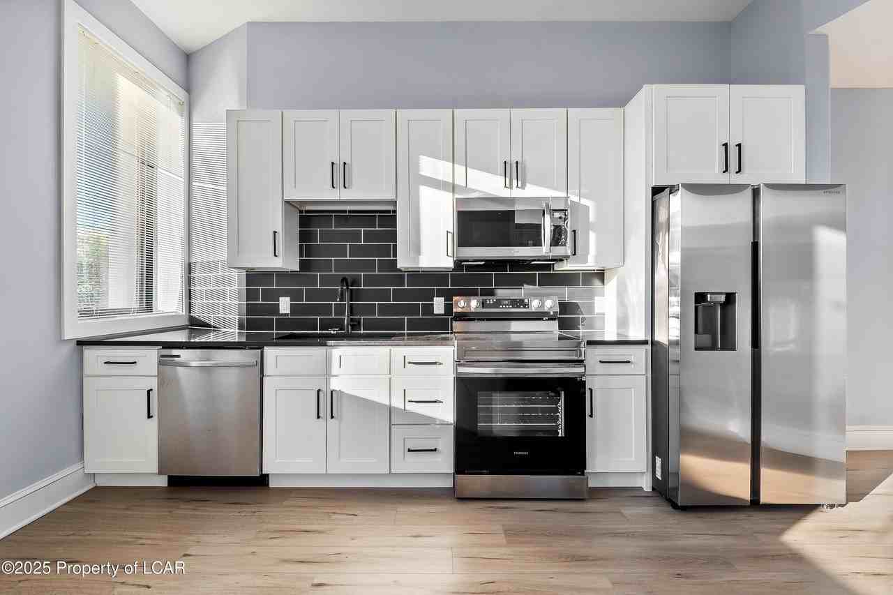 14 S Main St - Photo 4 of 10