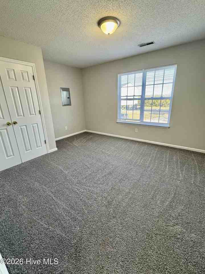 2140 Sanibelle Ln Unit B #B - Photo 6 of 11