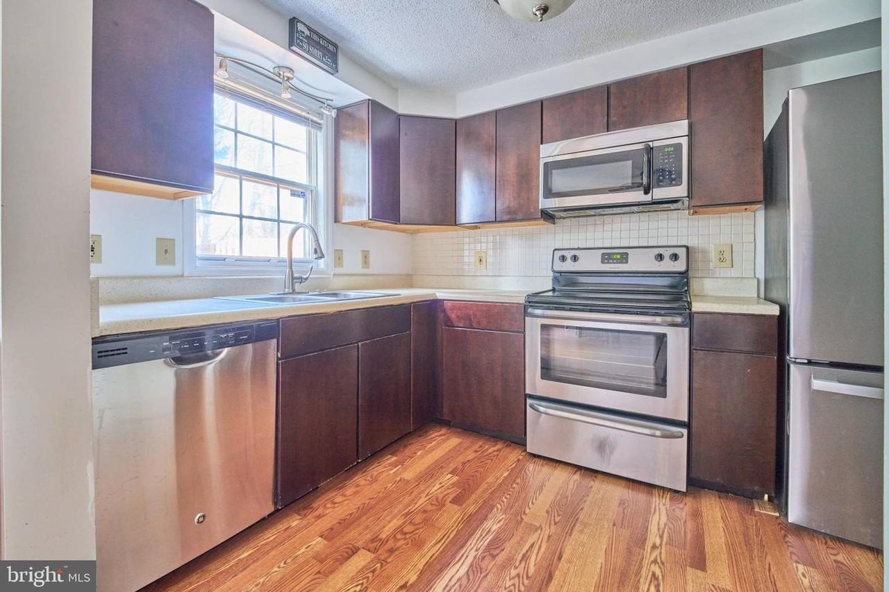 1756 Jacobs Meadow Dr - Photo 7 of 19