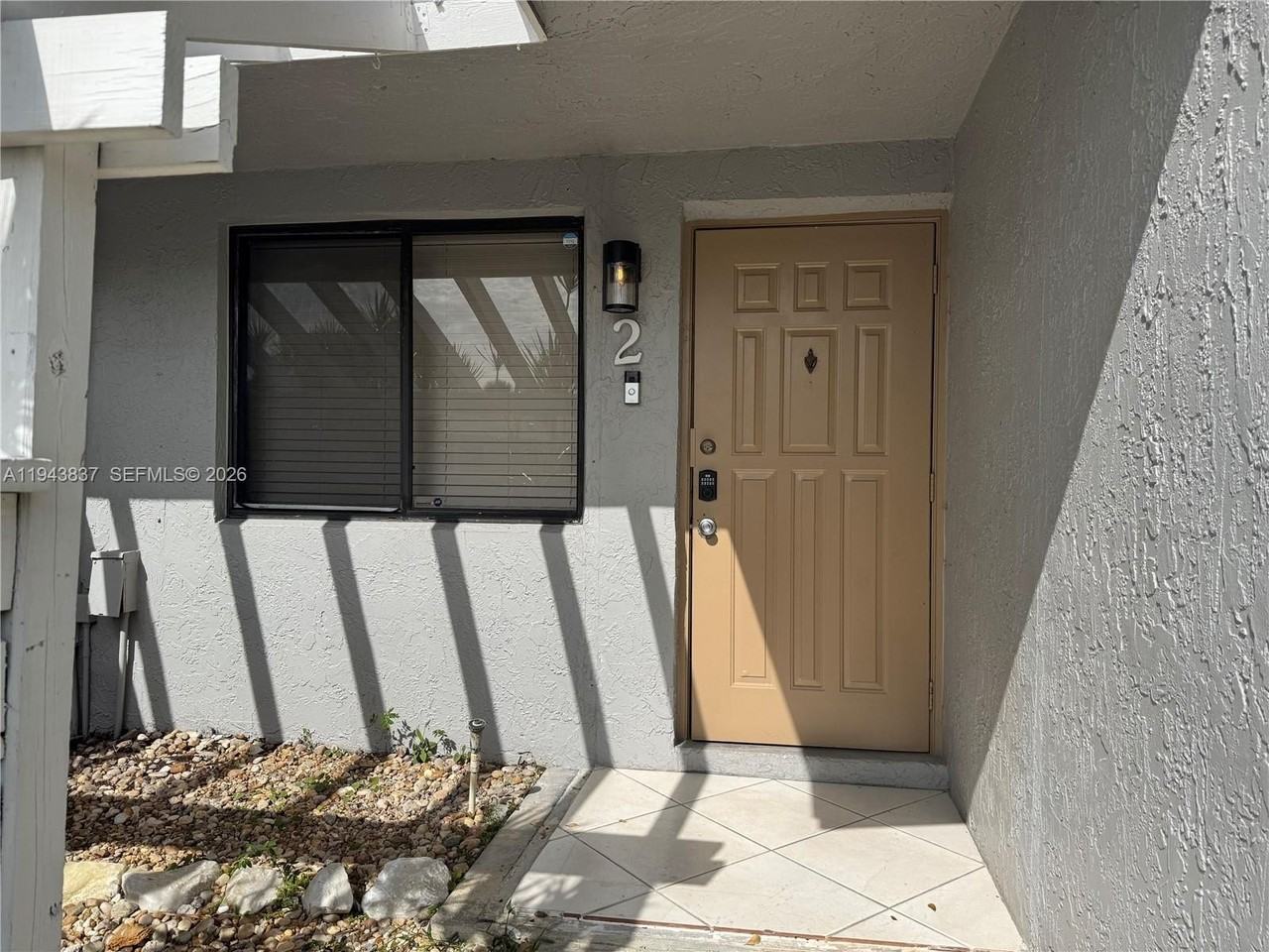 603 Racquet Club Rd #2 - Photo 4 of 14