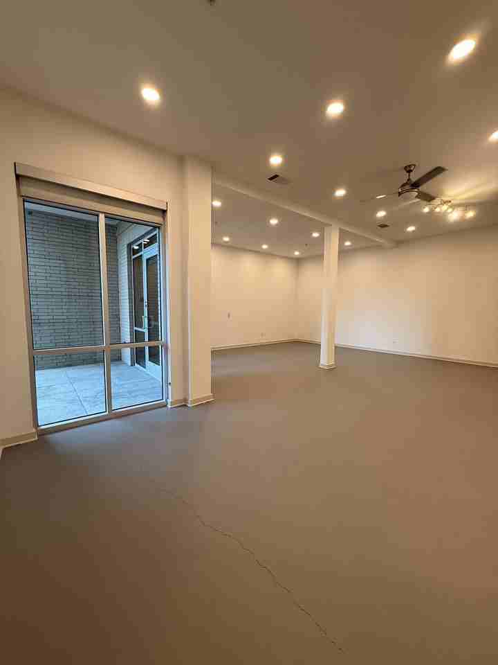 N Race St - Photo 3 of 8