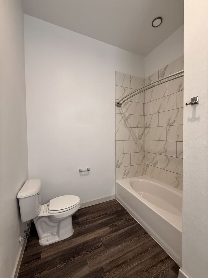 N Race St - Photo 7 of 8