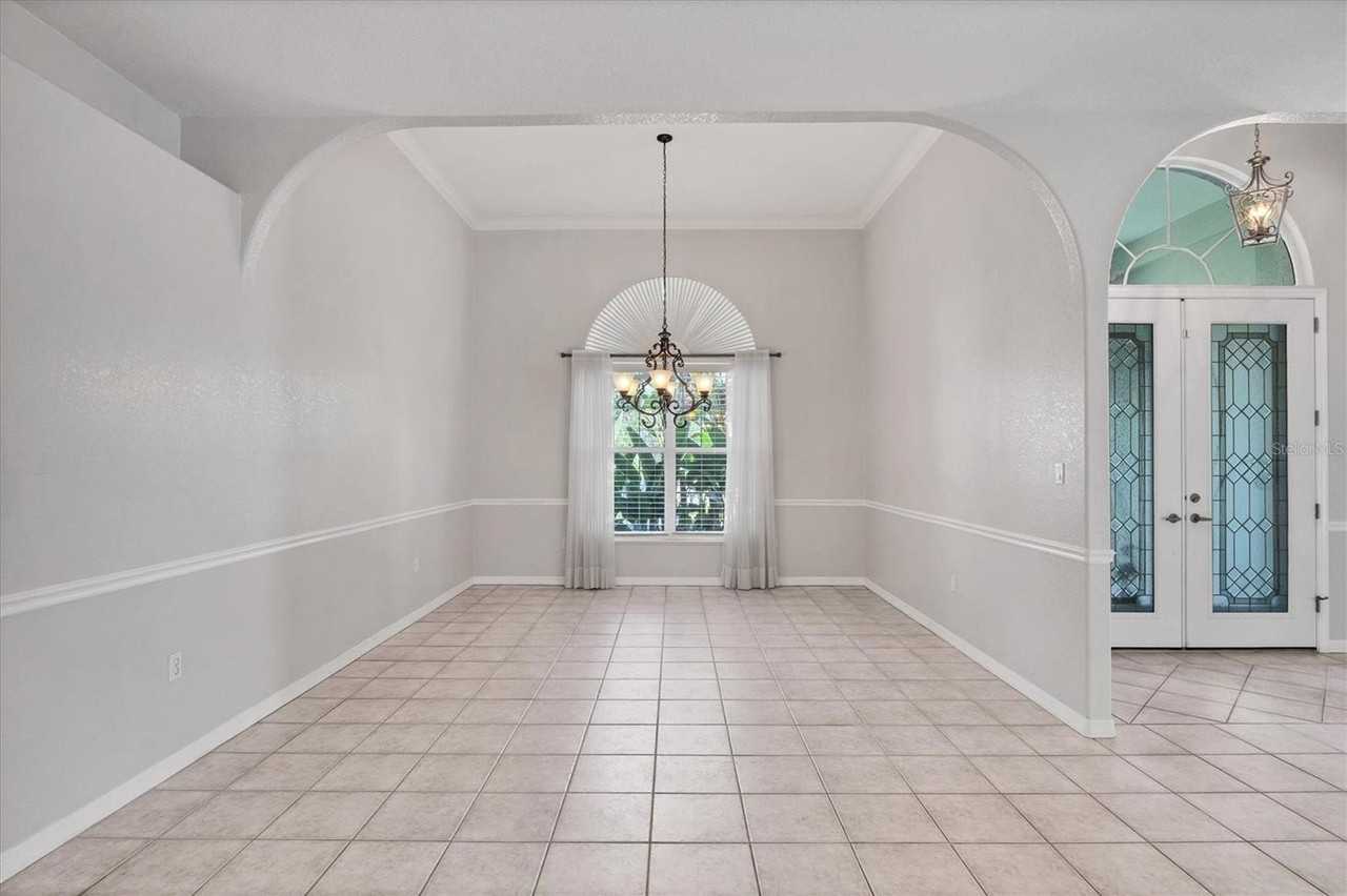 4231 Eagle Nest Ct - Photo 5 of 30