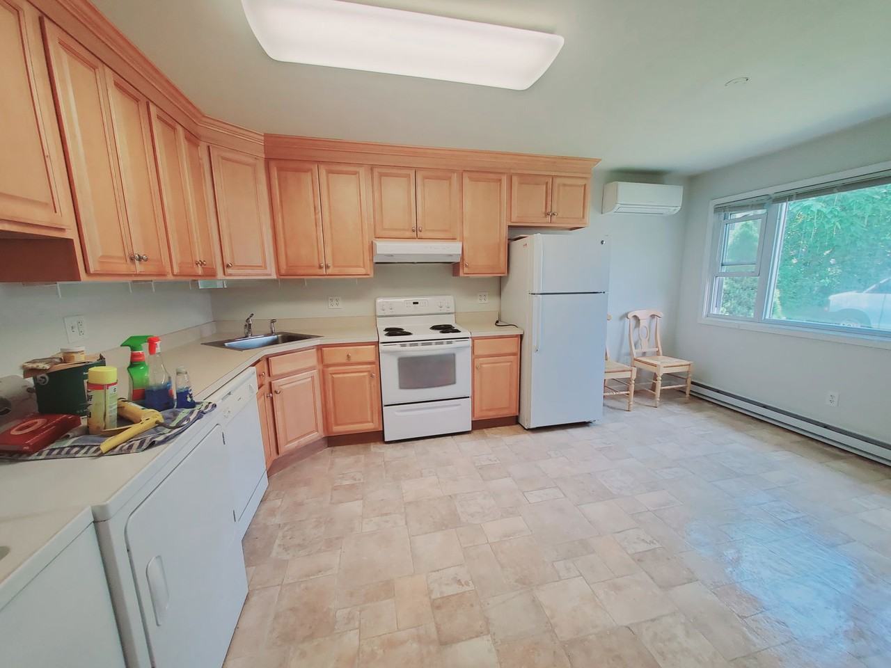 38 Goodwin St #1 - Photo 2 of 7