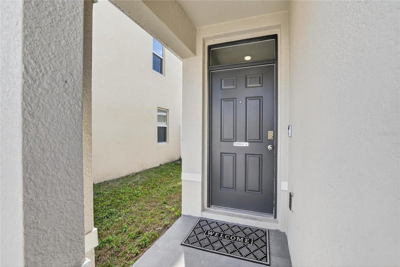 10019 Merry Fawn Ct - Photo 3 of 50