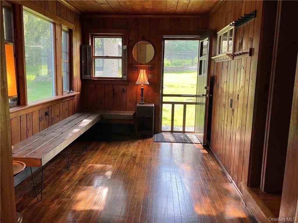 283 Lakeview Drive Rd - Photo 5 of 23