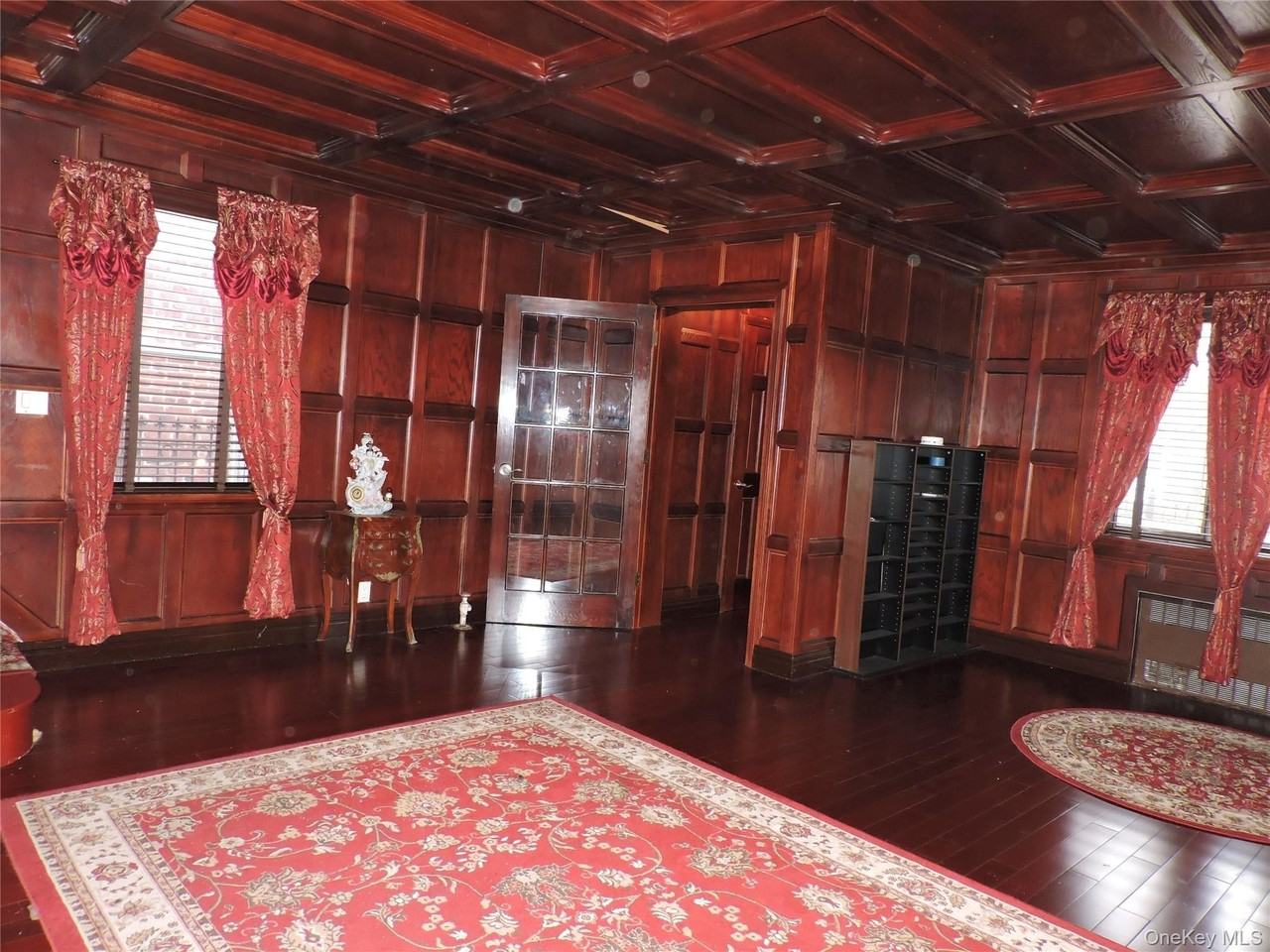 13101 229th St - Photo 5 of 19