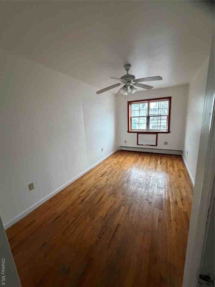 17207A 90th Ave Unit 2nd #2nd - Photo 6 of 9