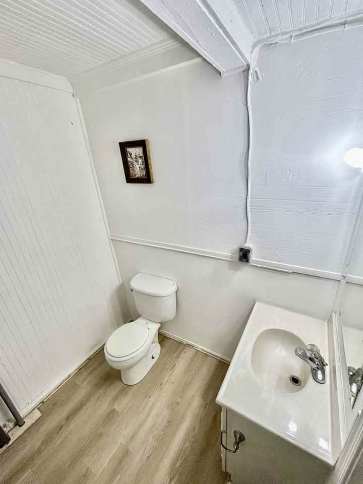 Liberty St - Photo 2 of 12