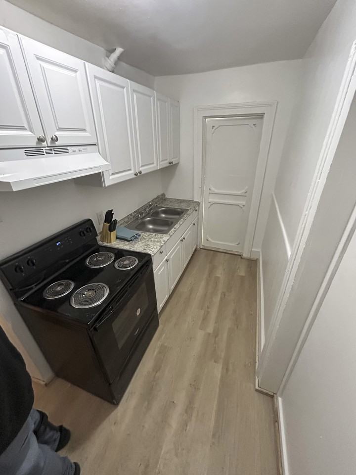 Liberty St - Photo 5 of 12