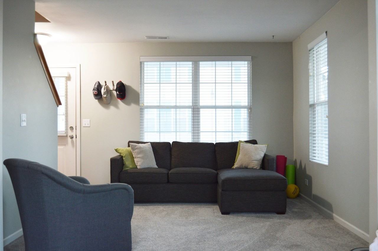 225 W Washington St - Photo 5 of 21