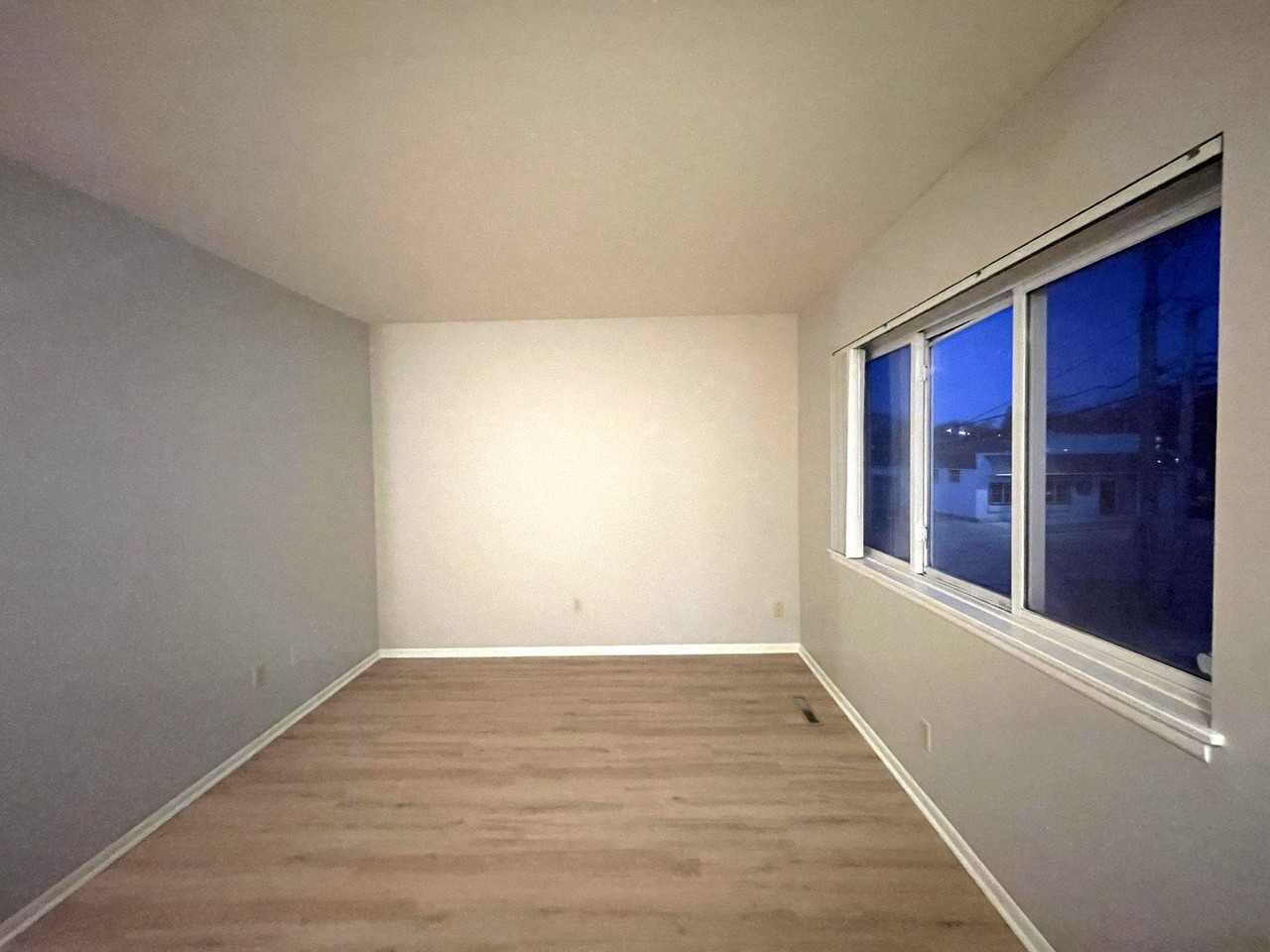 56 1/2 Main St Apt 3 #3 - Photo 3 of 5