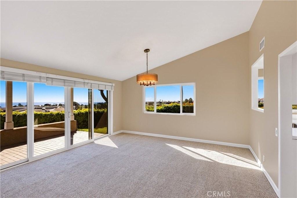 22952 Solera Dr - Photo 6 of 32