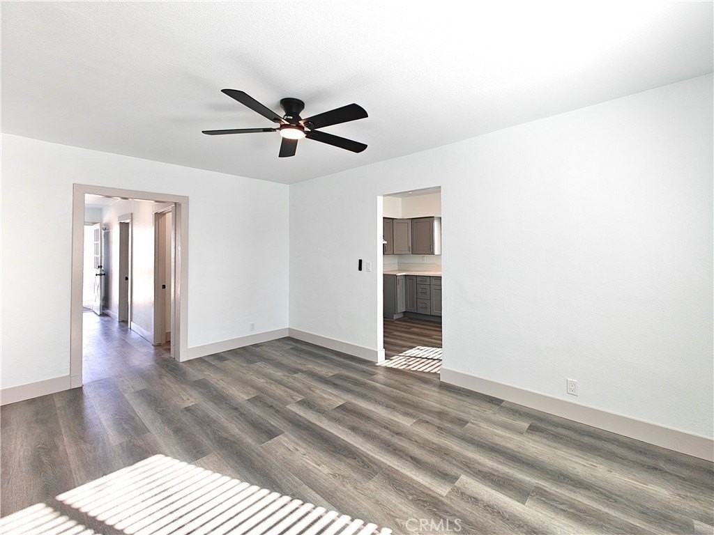 6728 Whittier Ave - Photo 4 of 16