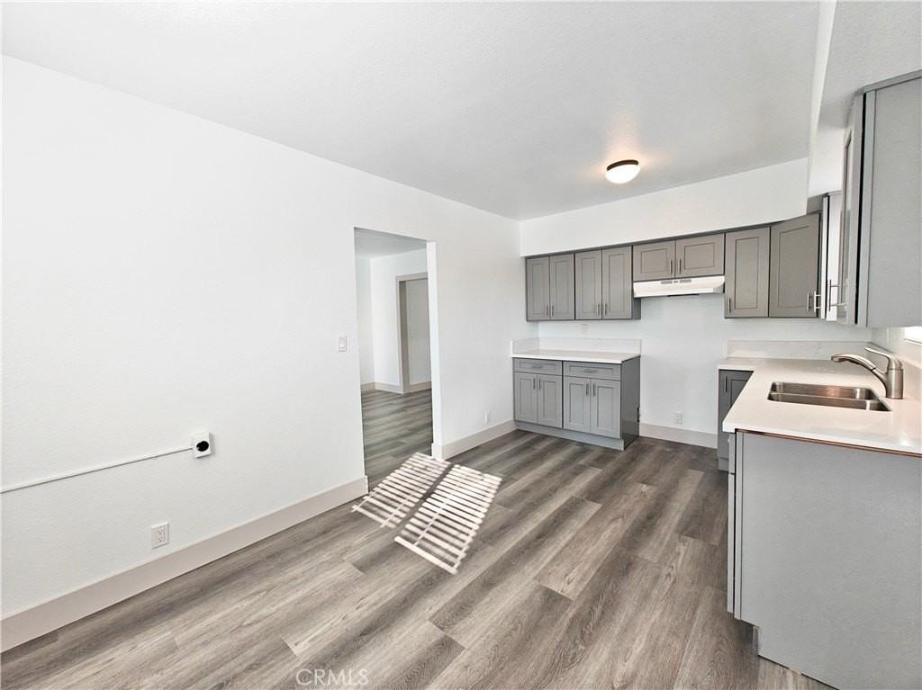 6728 Whittier Ave - Photo 7 of 16