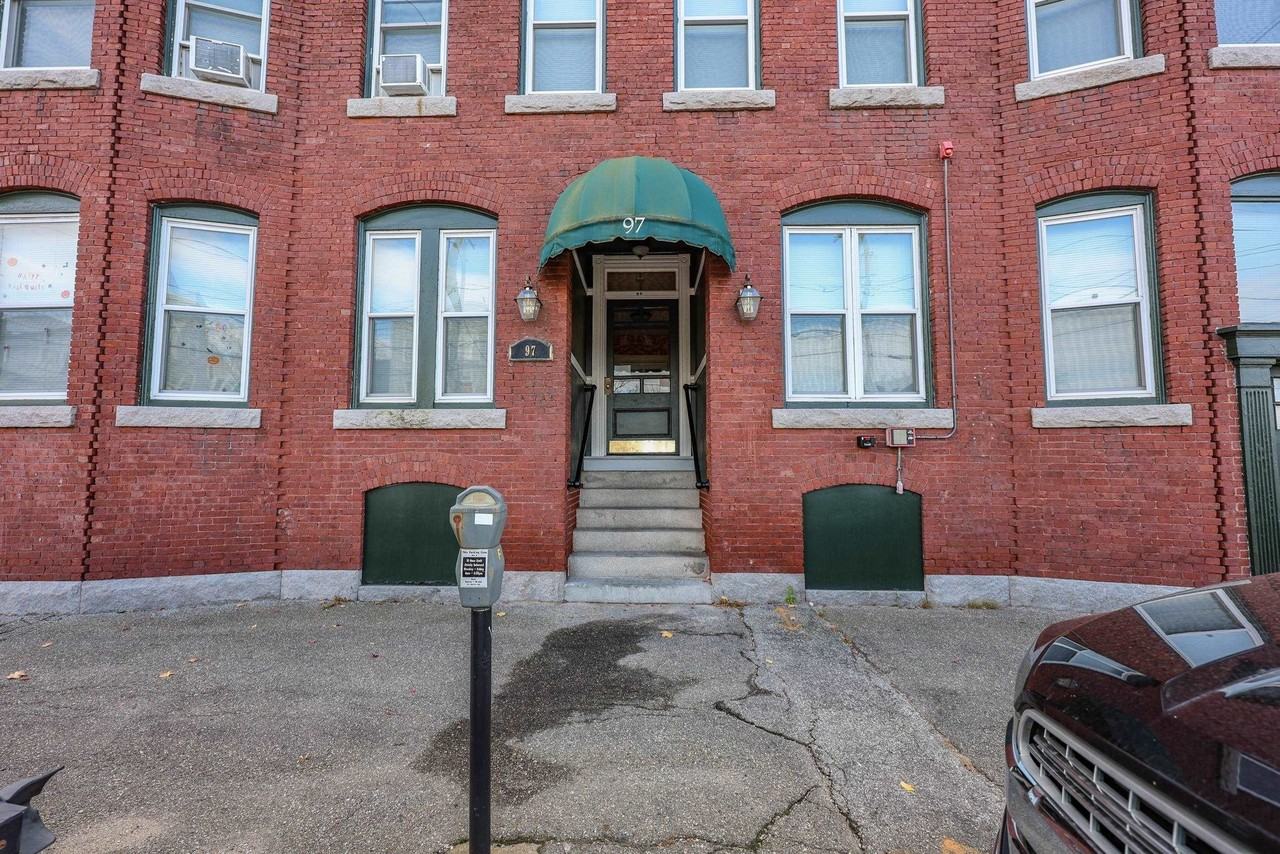 97 Bridge St #11 - Photo 2 of 35