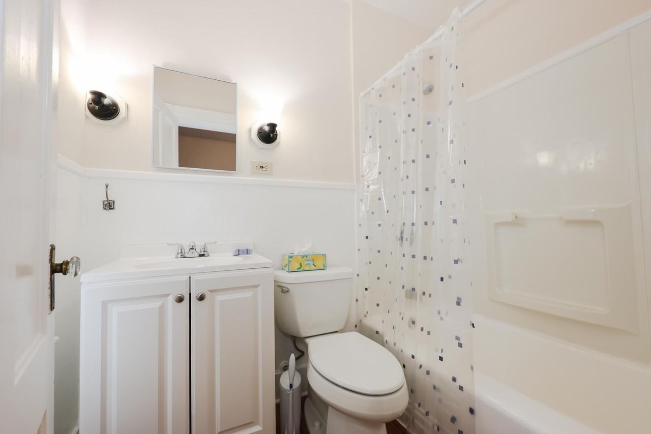 97 Bridge St #11 - Photo 7 of 35