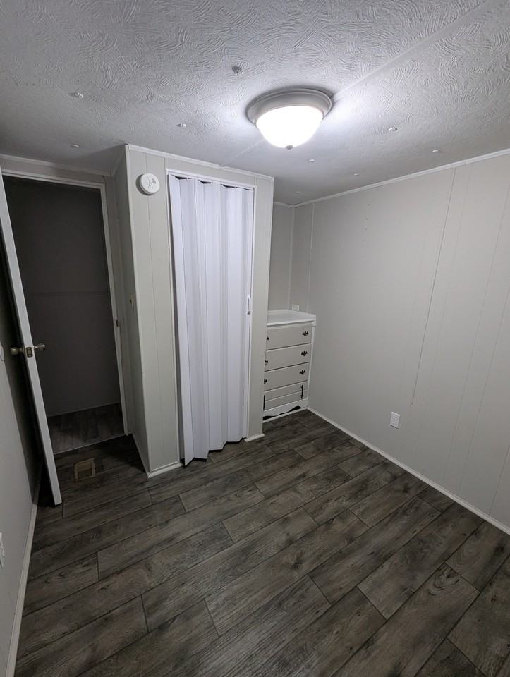 2472 Pax Hill Rd #L7 - Photo 5 of 7