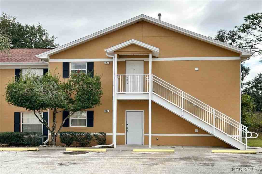 4450 E Windmill Dr Apt 107 #107 - Photo 4 of 35