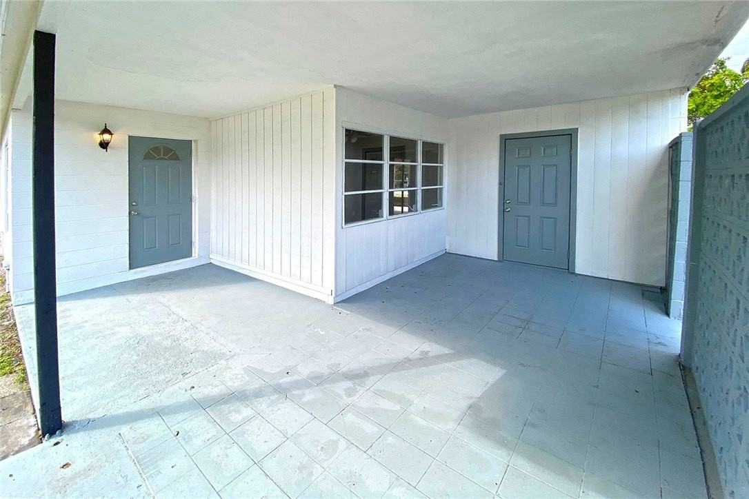 355 6th Rd Sw - Photo 2 of 23