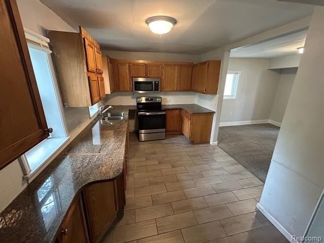 7576 Studebaker Ave - Photo 7 of 16