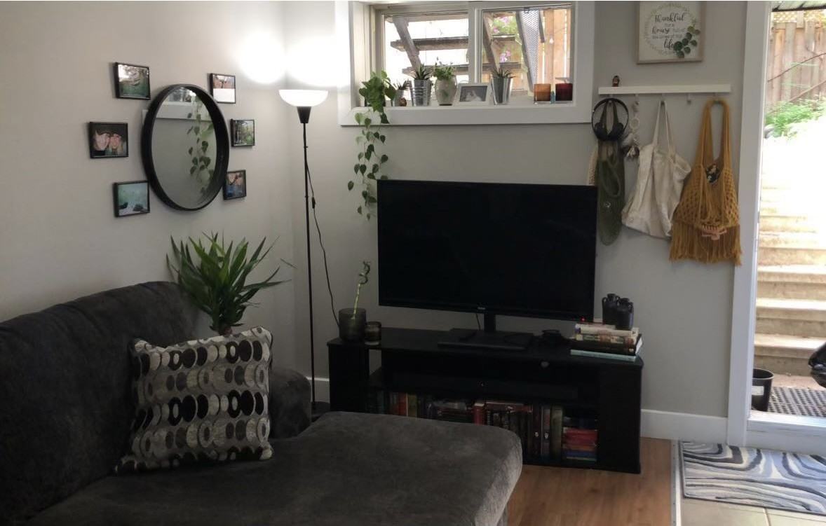 481 Sunnyside Avenue #B - Photo 4 of 5