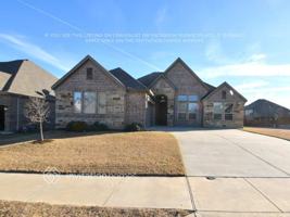 featured image of 15041 Belclaire Ave