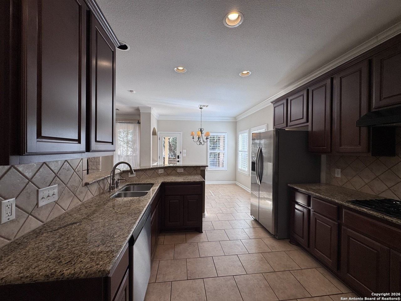 310 Waxberry Trl - Photo 7 of 28