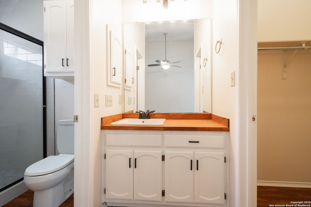 6404 Brook Cv - Photo 7 of 20