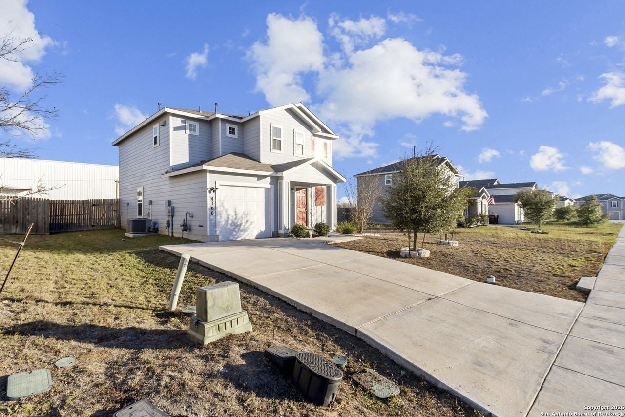 4106 Winterfell Pass - Photo 3 of 31