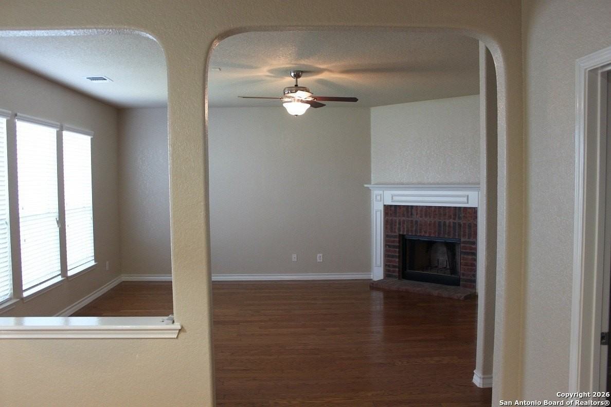 27210 Trinity Cross - Photo 4 of 12