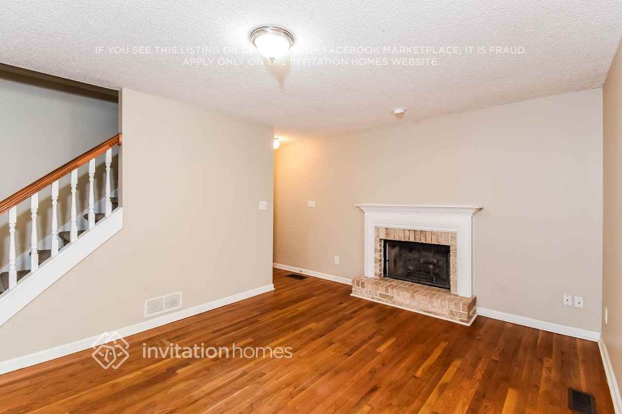 4000 Bent Willow Ln - Photo 5 of 19