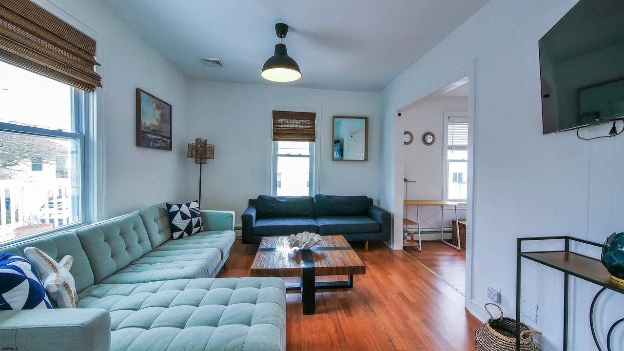 106 N Portland Ave - Photo 5 of 23