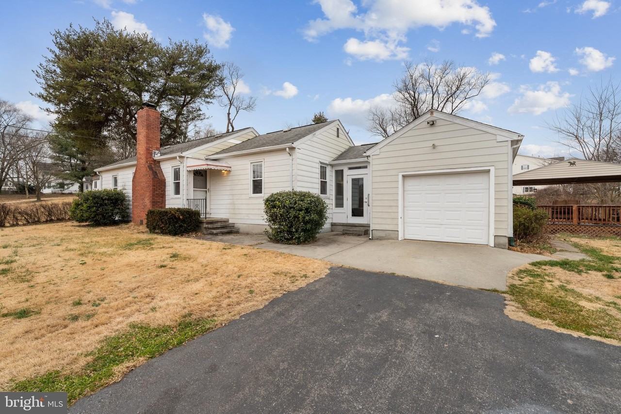 1108 Reece Rd - Photo 4 of 39