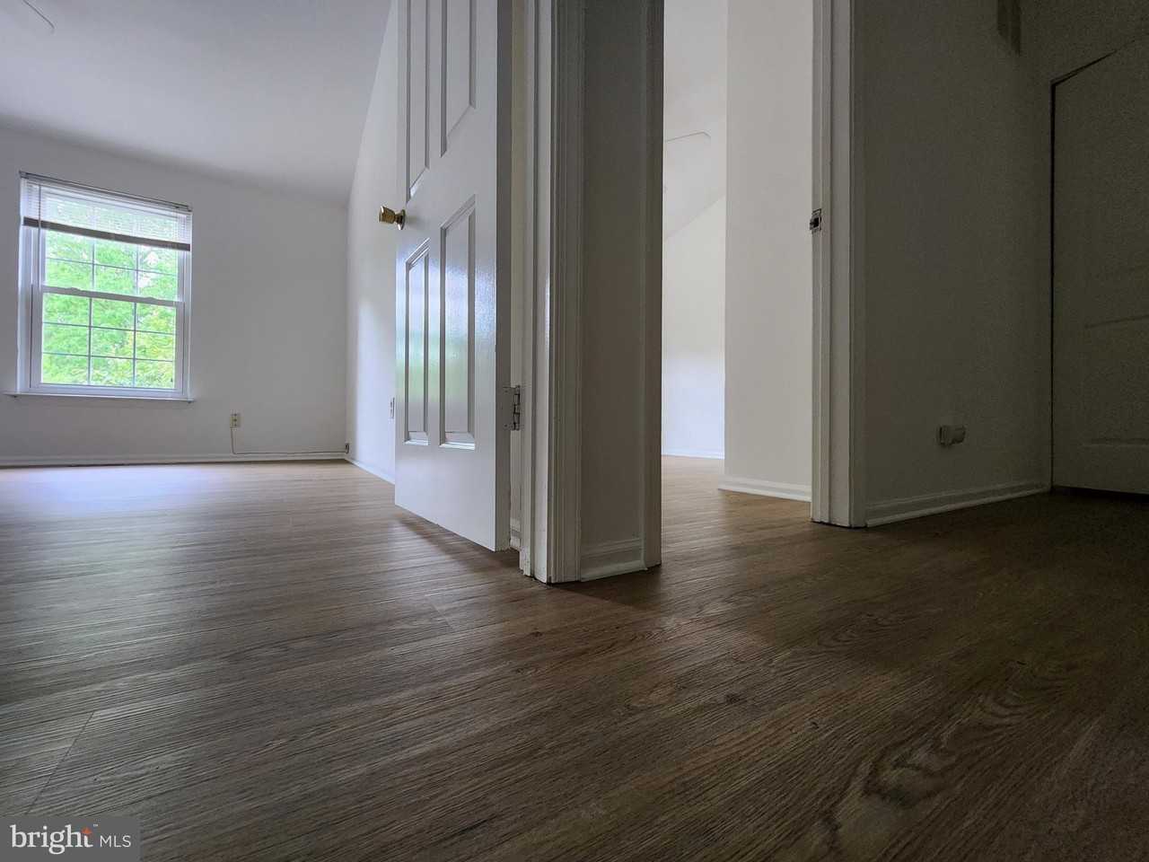 2 Island Run Ct - Photo 5 of 11