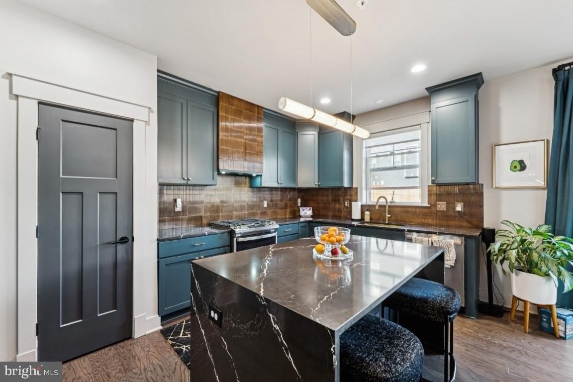 1333 Eastern Ave - Photo 7 of 29