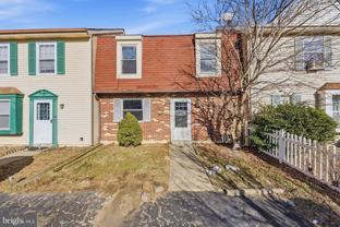 111 Presidential Dr - Photo 1 of 1