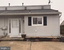 390 Aldeberan Dr - Photo 1 of 1