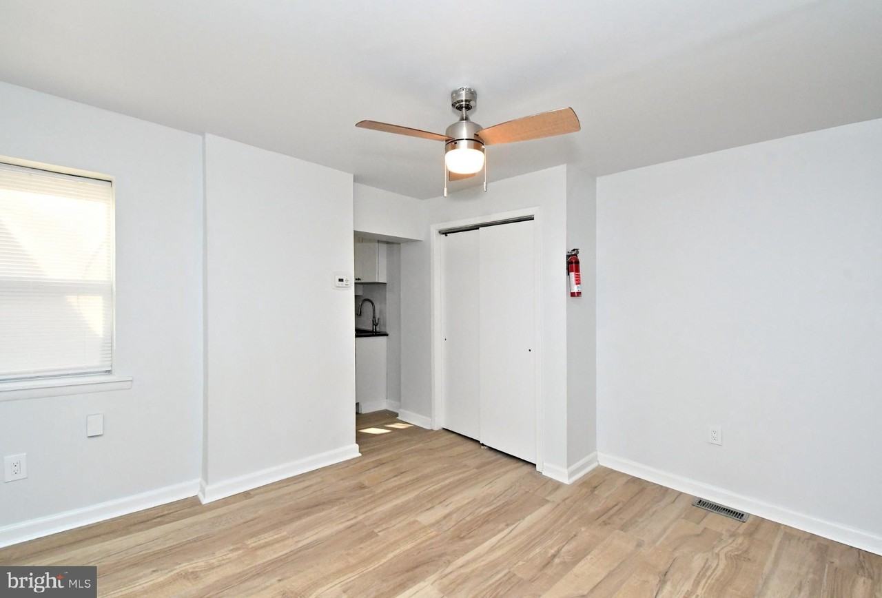 5816 Knox St - Photo 4 of 35