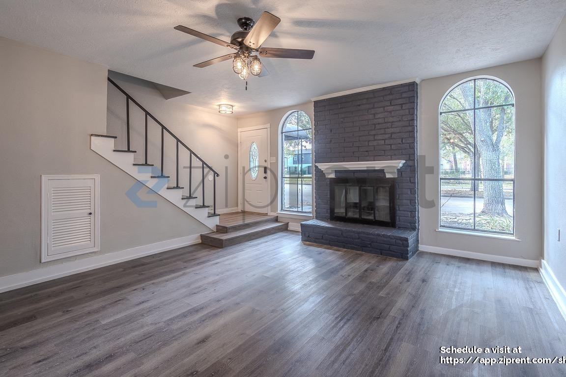 2052 Lakeside Dr - Photo 7 of 27