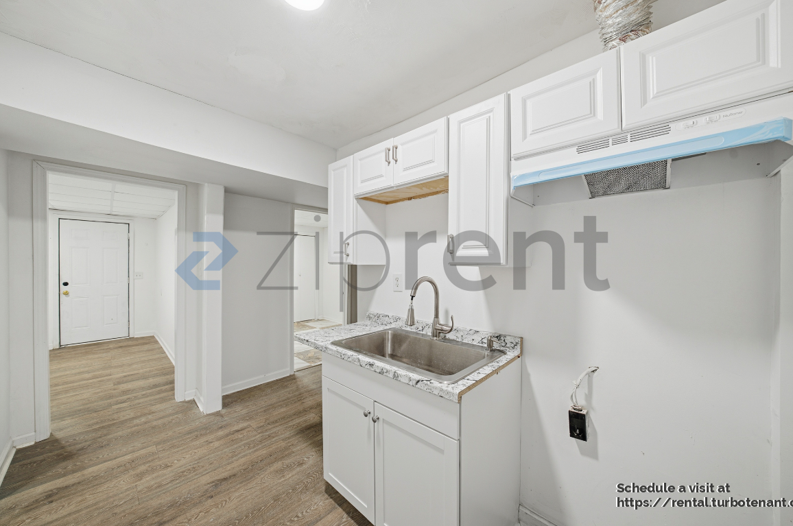 6189 Landover Cir #6189 - Photo 5 of 11