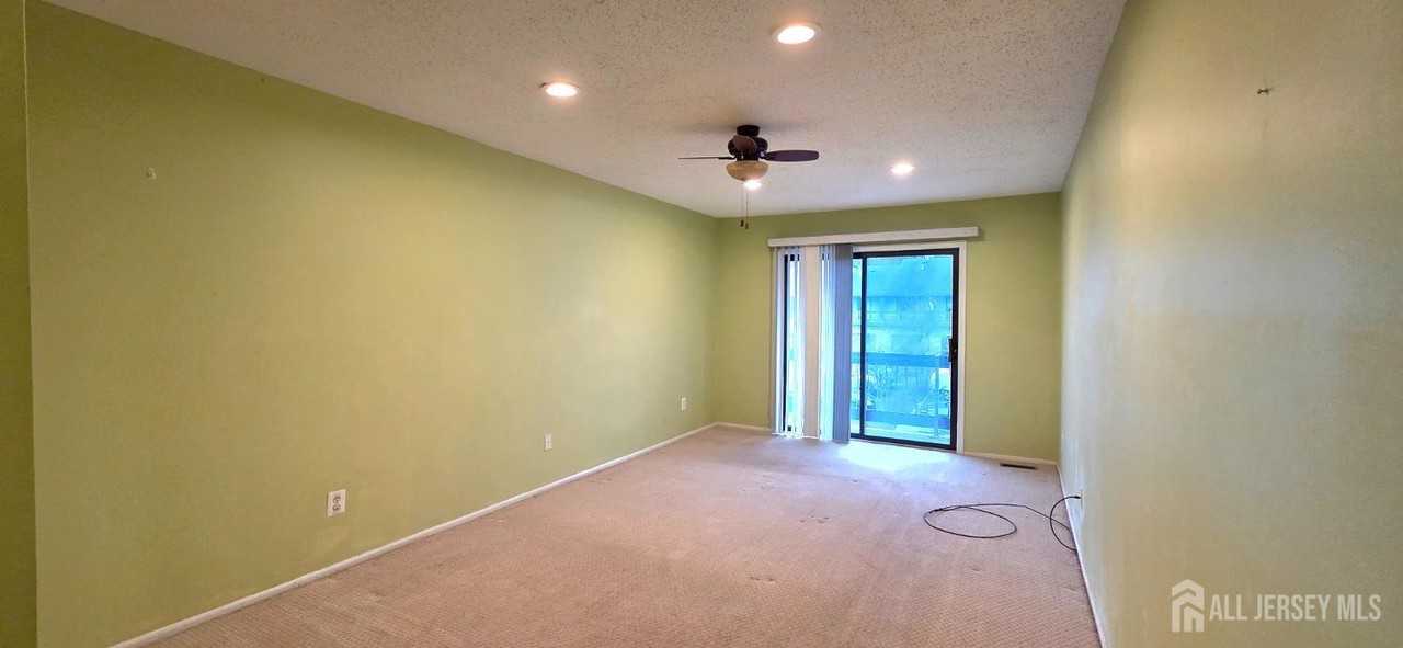 44 Azalea Ct - Photo 6 of 21