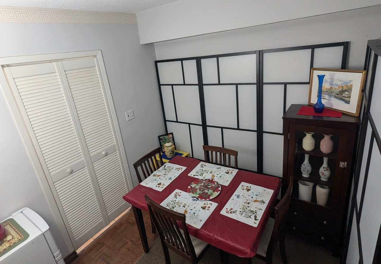 20 Edgecliff Golfway #1205 - Photo 4 of 11