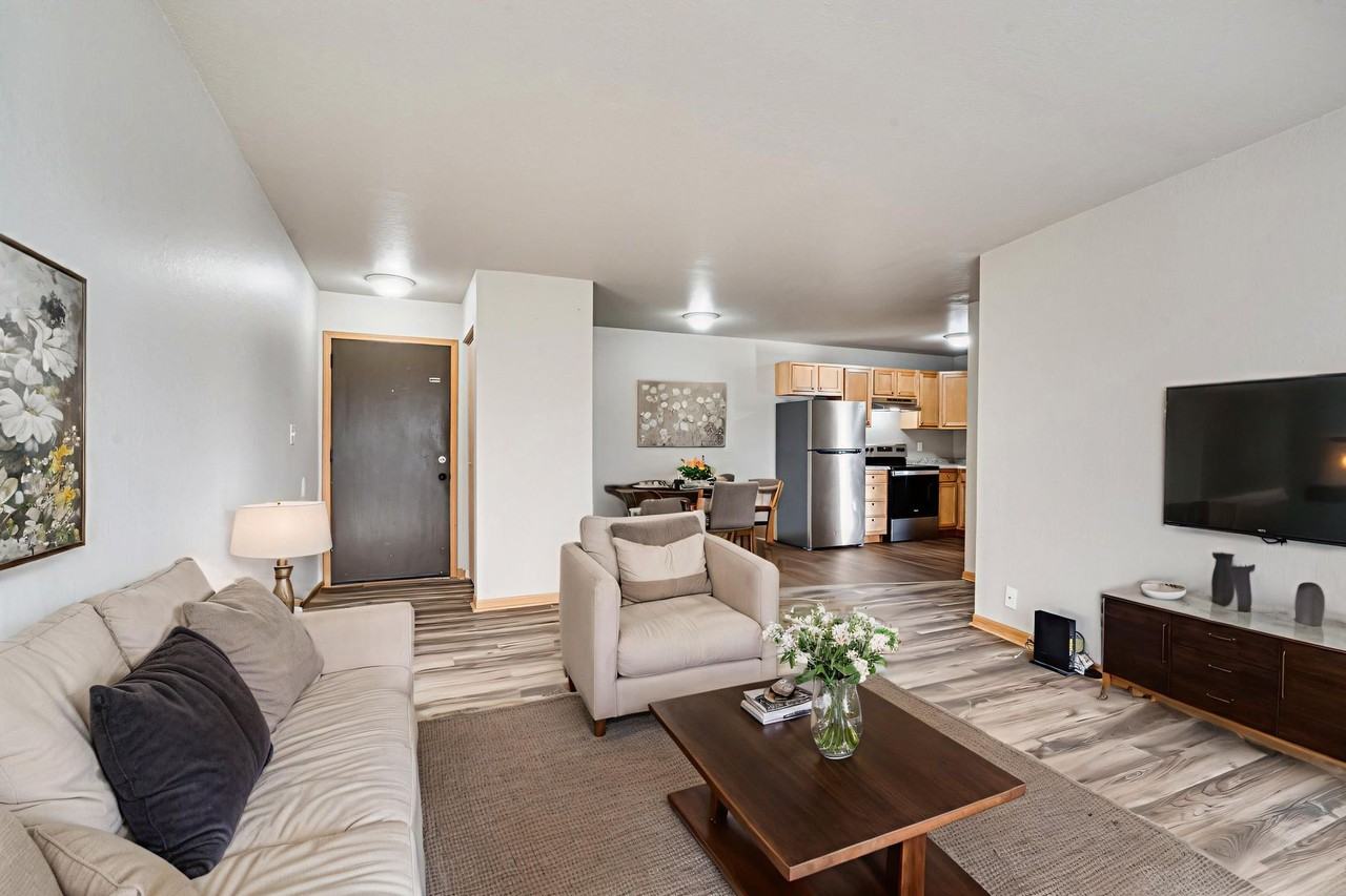 Sullivan Ridge - Photo 4 of 37