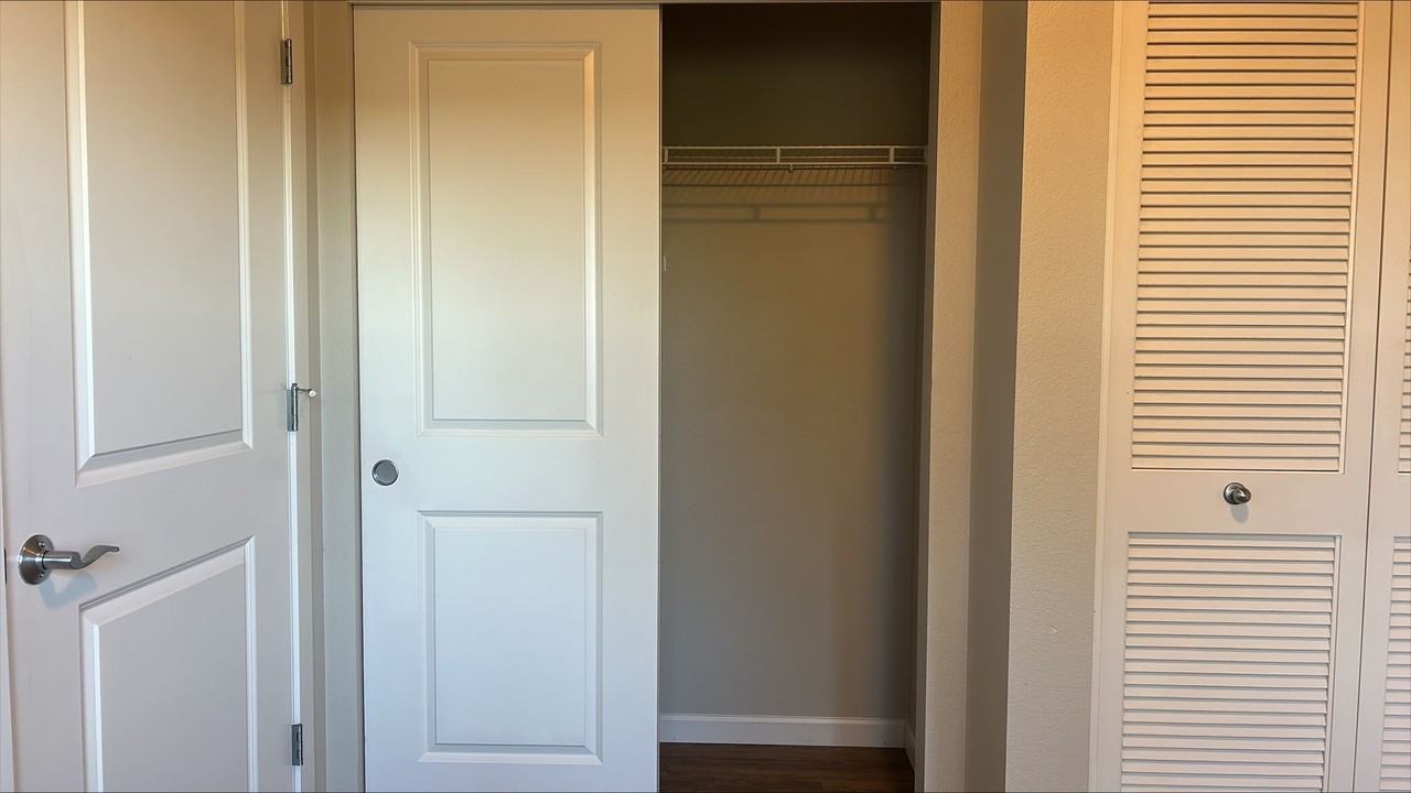 Sellwood Apartments - Photo 5 of 17