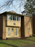 featured image of 1610 Ne 66th Ave