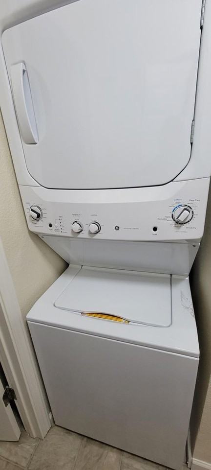 Juanita Brook - Photo 7 of 7