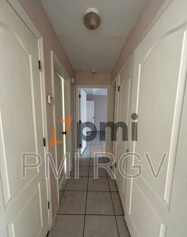 1817 Tierra Dulce Dr #4 - Photo 6 of 14