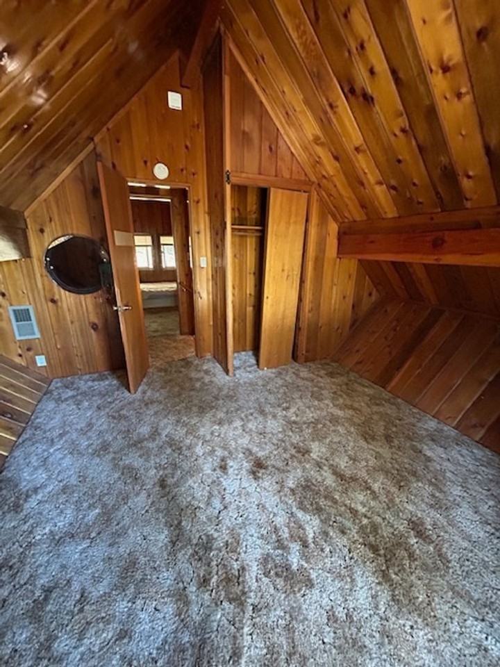 1184 Club View Dr - Photo 5 of 11