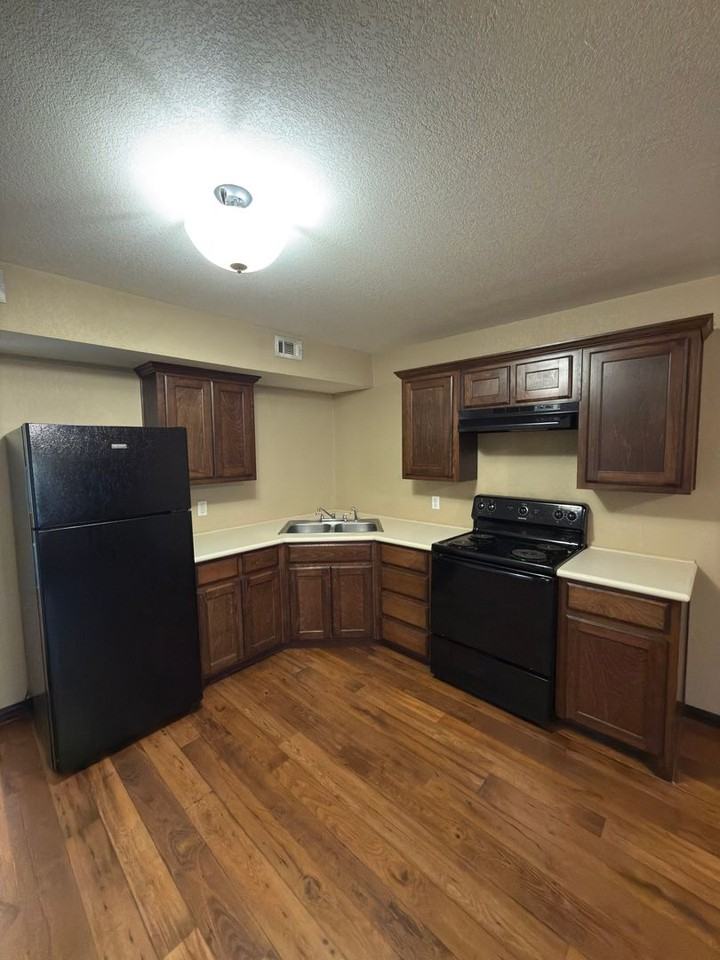 Lacy Lofts Apartments - Photo 7 of 21